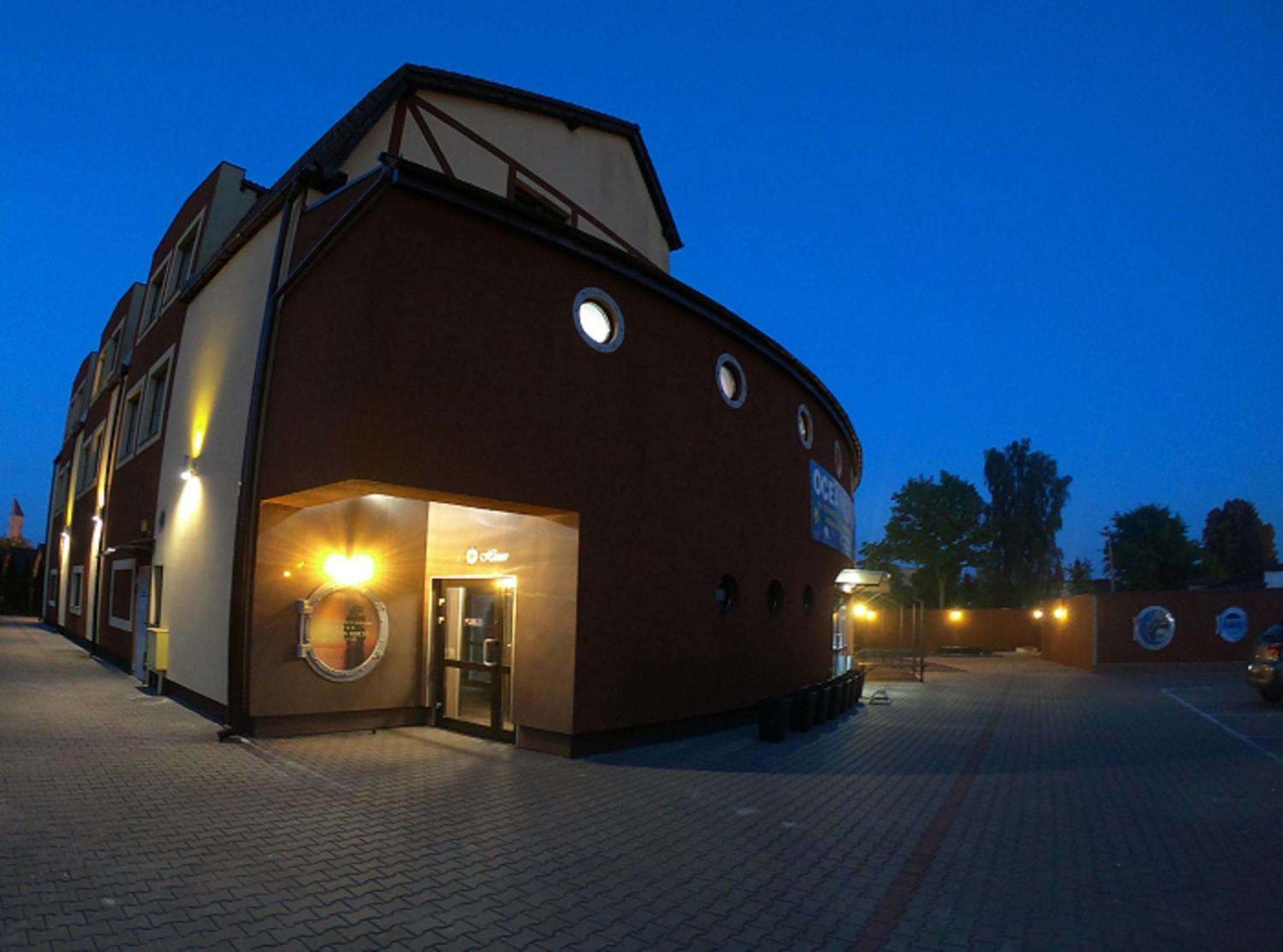 웨바 Dolphin House B&B 외부 사진